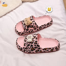 Chinelo Nuvem Oncinha
