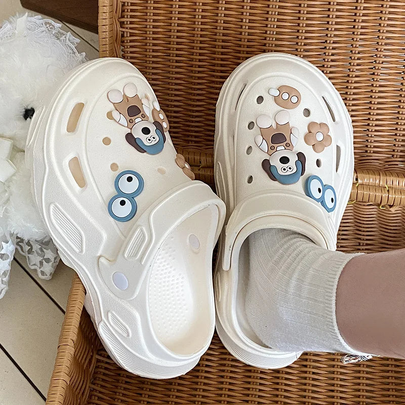 Chinelo Nuvem Cartoon