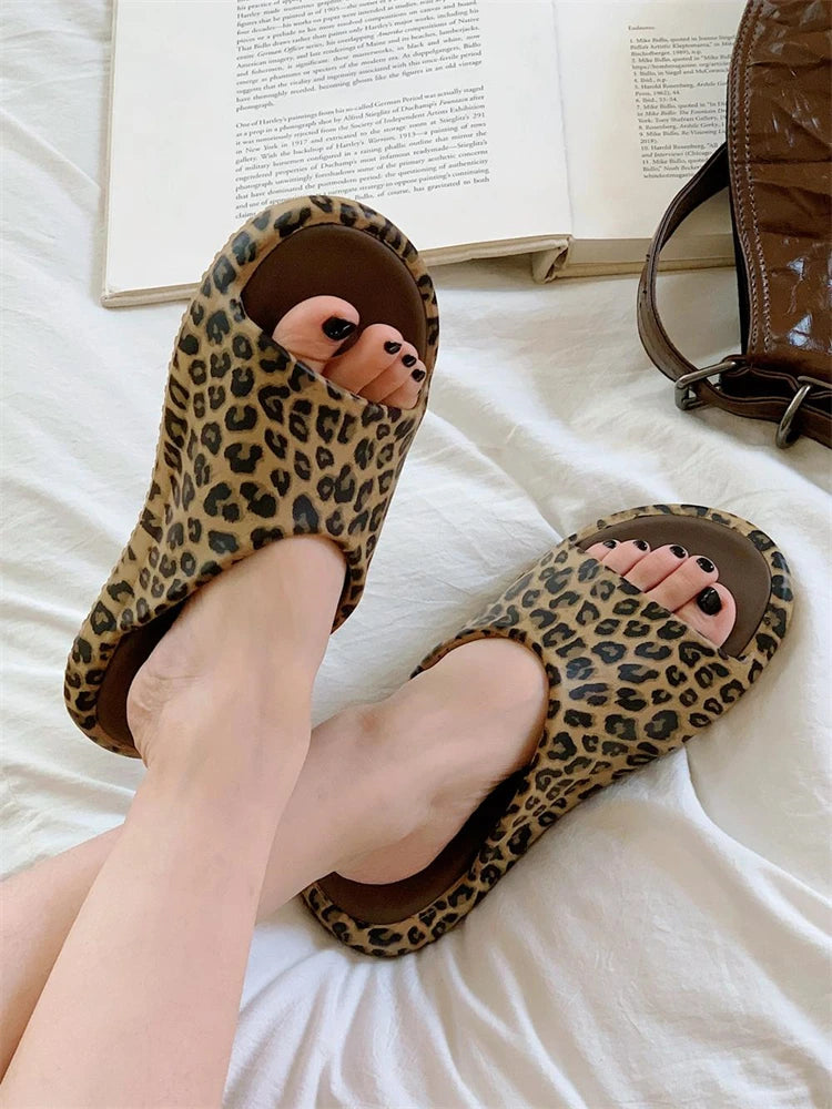 Chinelo Oncinha