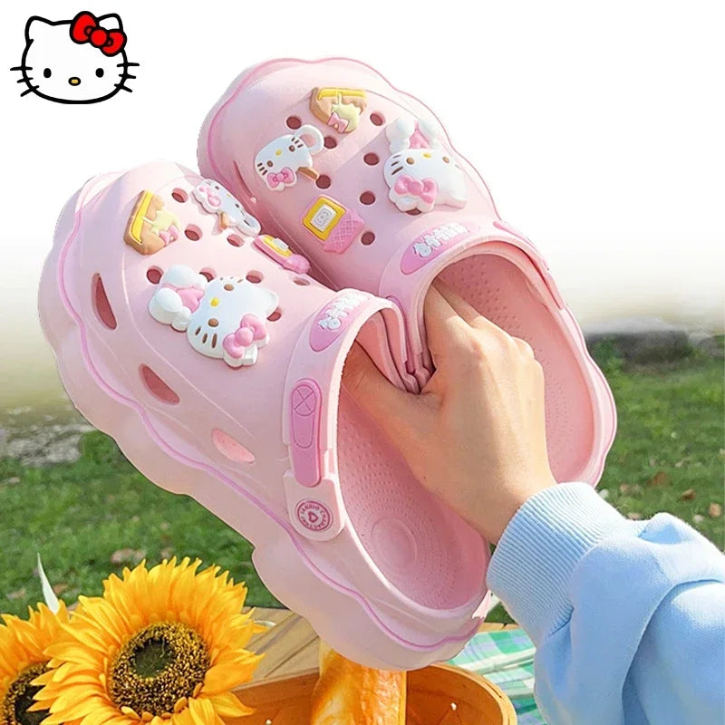 Sandalia Nuvem Hello Kitty