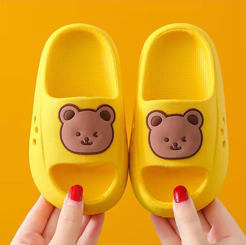 Chinelo Nuvem Infantil Bathroom