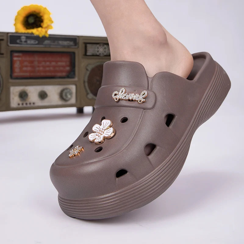 Chinelo Nuvem Clogs