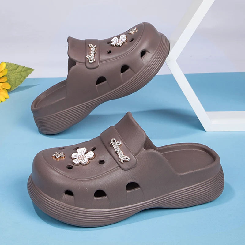 Chinelo Nuvem Clogs