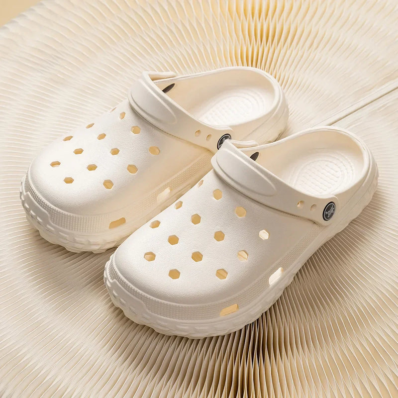 Chinelo Nuvem  Clogs Cute