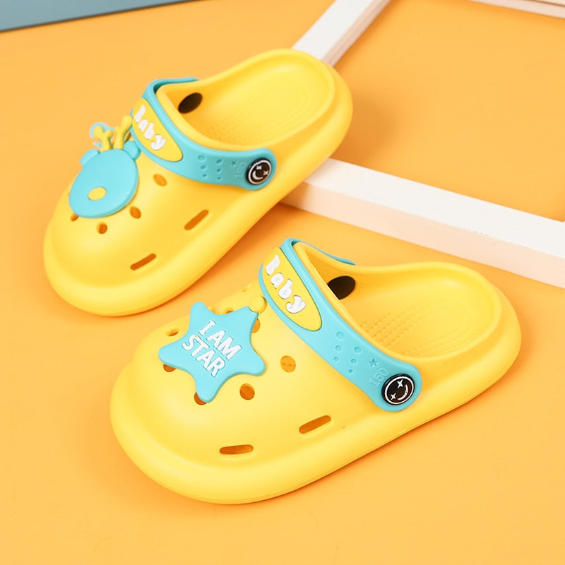 Chinelo Nuvem Infantil  Child