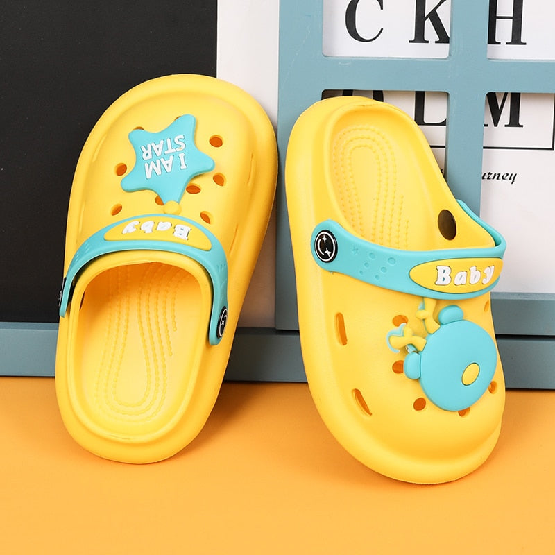 Chinelo Nuvem Infantil  Child