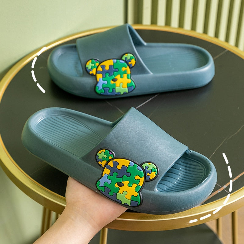 Chinelo Nuvem Cartoon Bear