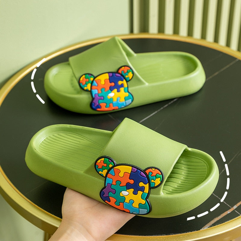 Chinelo Nuvem Cartoon Bear